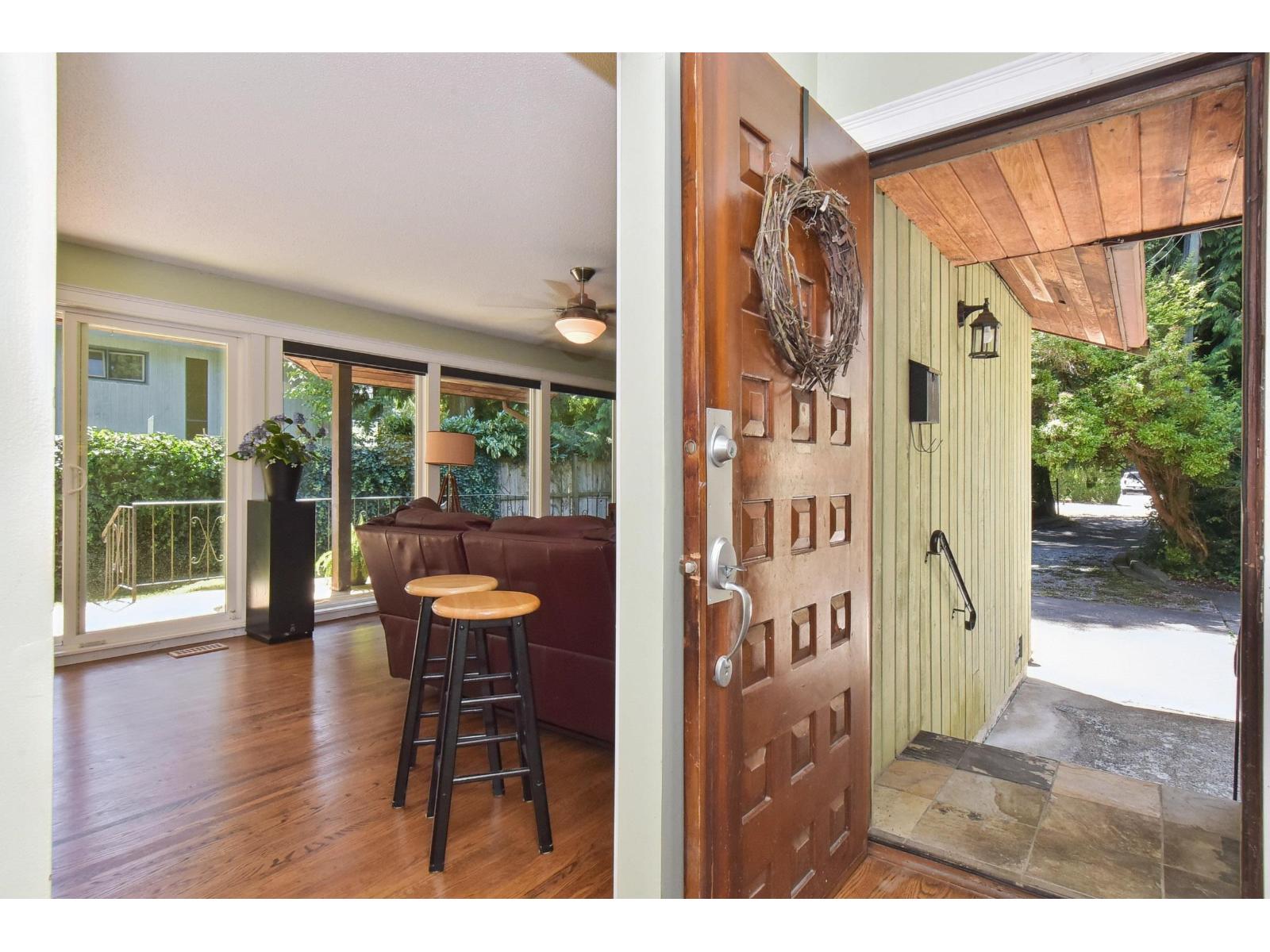 3858 205a Street, Langley, British Columbia  V3A 2A1 - Photo 6 - R3027684