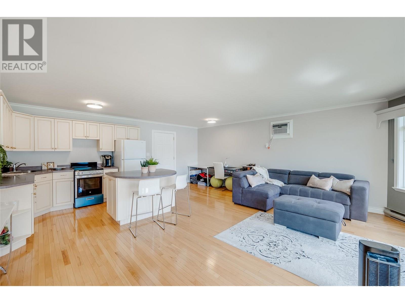 2614 3a Highway, Nelson, British Columbia  V1L 6K9 - Photo 13 - 10354948