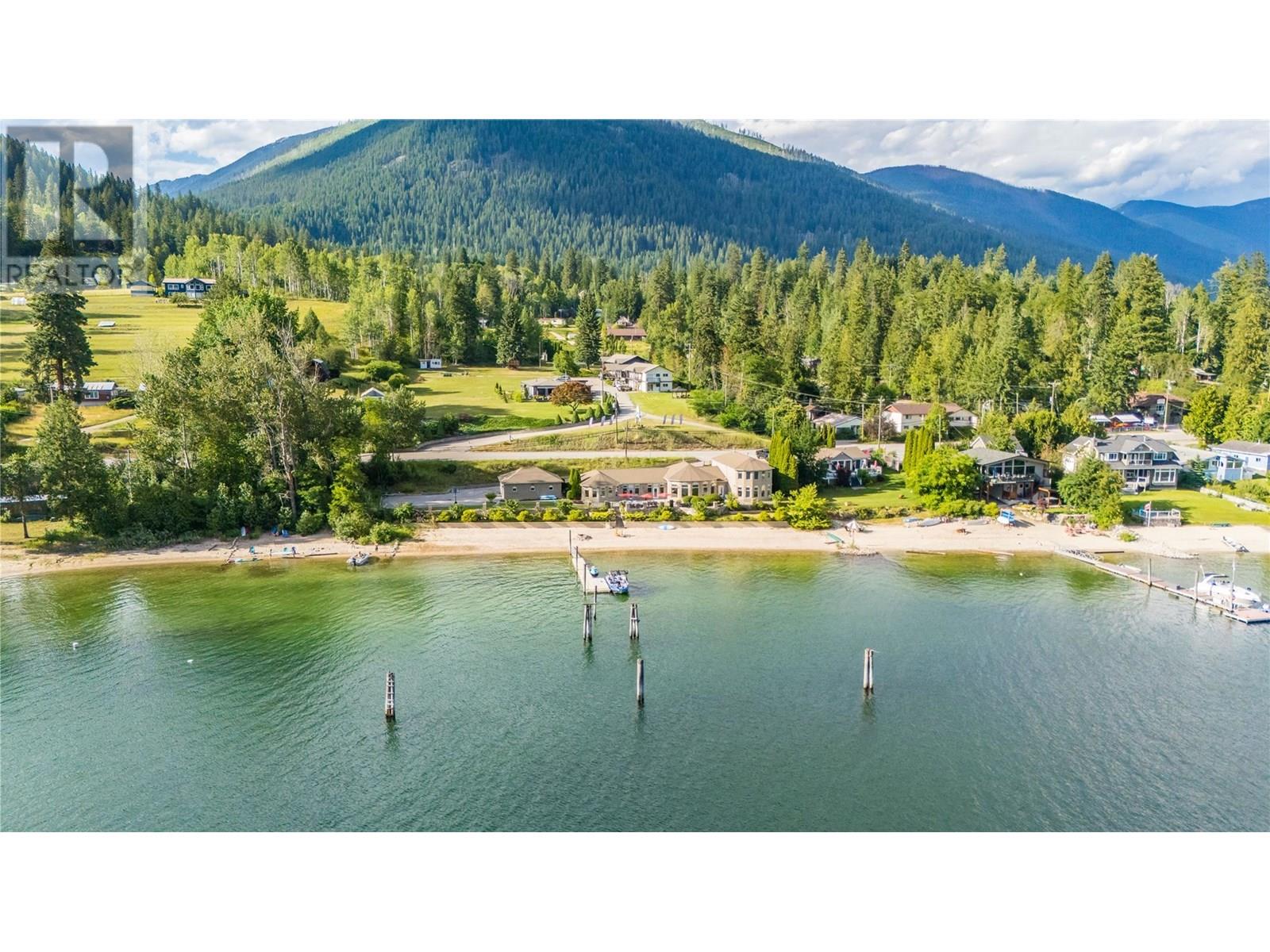 2614 3a Highway, Nelson, British Columbia  V1L 6K9 - Photo 47 - 10354948