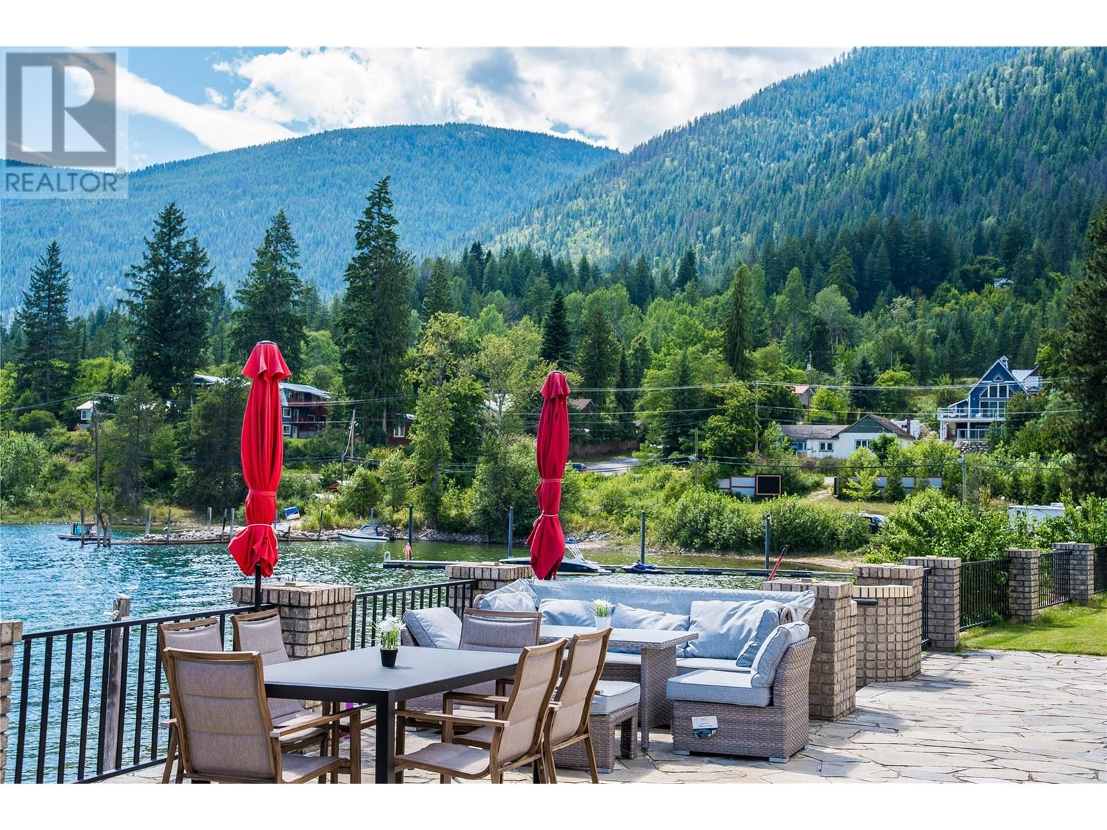 2614 3a Highway, Nelson, British Columbia  V1L 6K9 - Photo 9 - 10354948