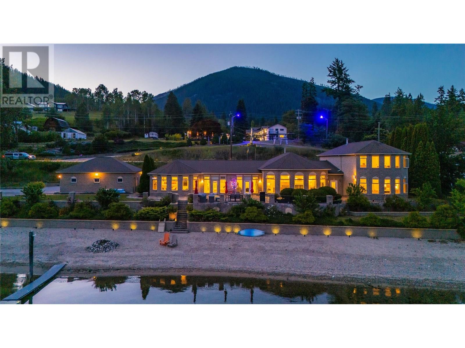 2614 3a Highway, Nelson, British Columbia  V1L 6K9 - Photo 52 - 10354948