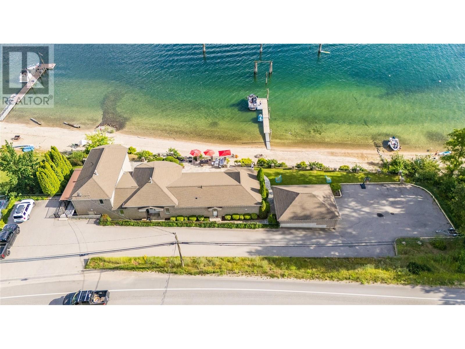 2614 3a Highway, Nelson, British Columbia  V1L 6K9 - Photo 2 - 10354948