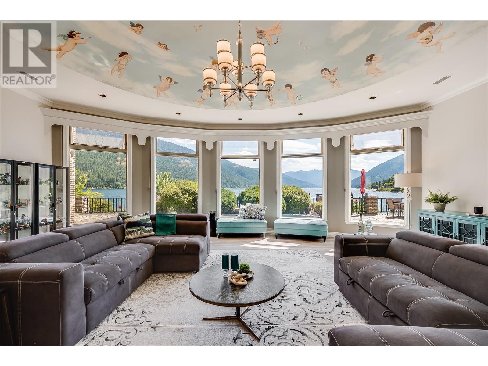 2614 3a Highway, Nelson, British Columbia  V1L 6K9 - Photo 17 - 10354948