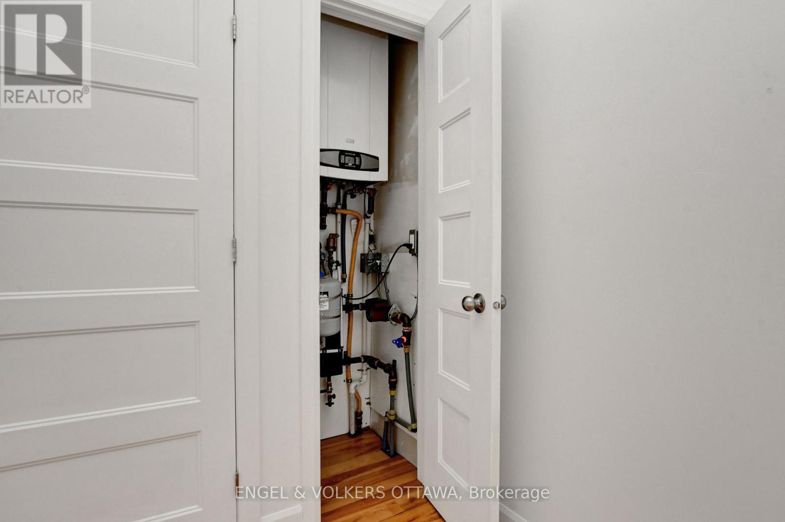 739 Principale Street, Casselman, Ontario  K0A 1M0 - Photo 15 - X12294206