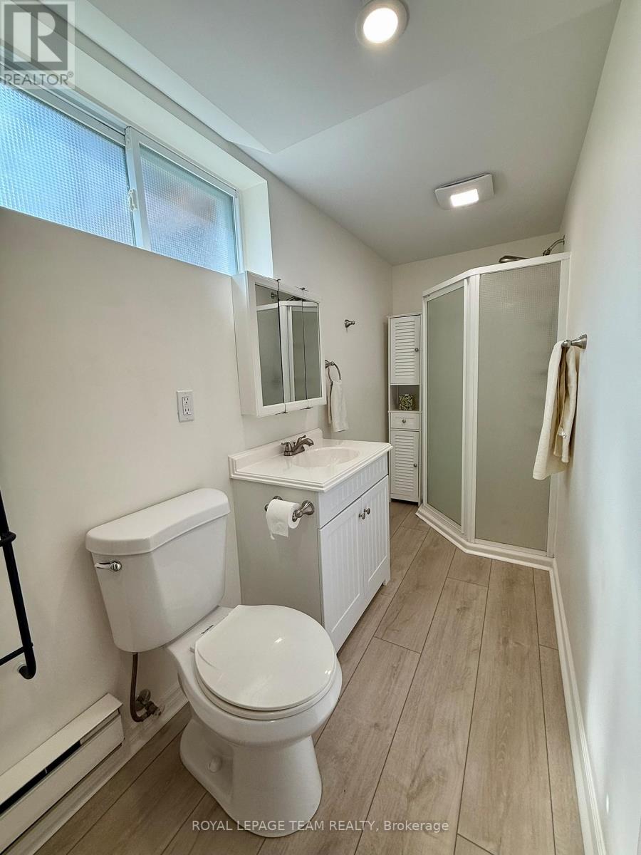 B - 59 B Woodwind Crescent, Ottawa, Ontario  K2S 1T8 - Photo 18 - X12294210