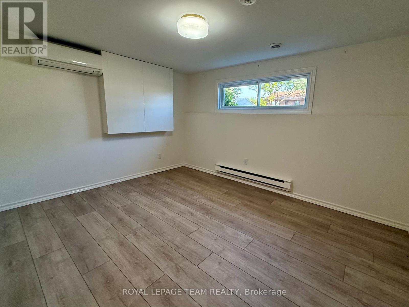 B - 59 B Woodwind Crescent, Ottawa, Ontario  K2S 1T8 - Photo 5 - X12294210