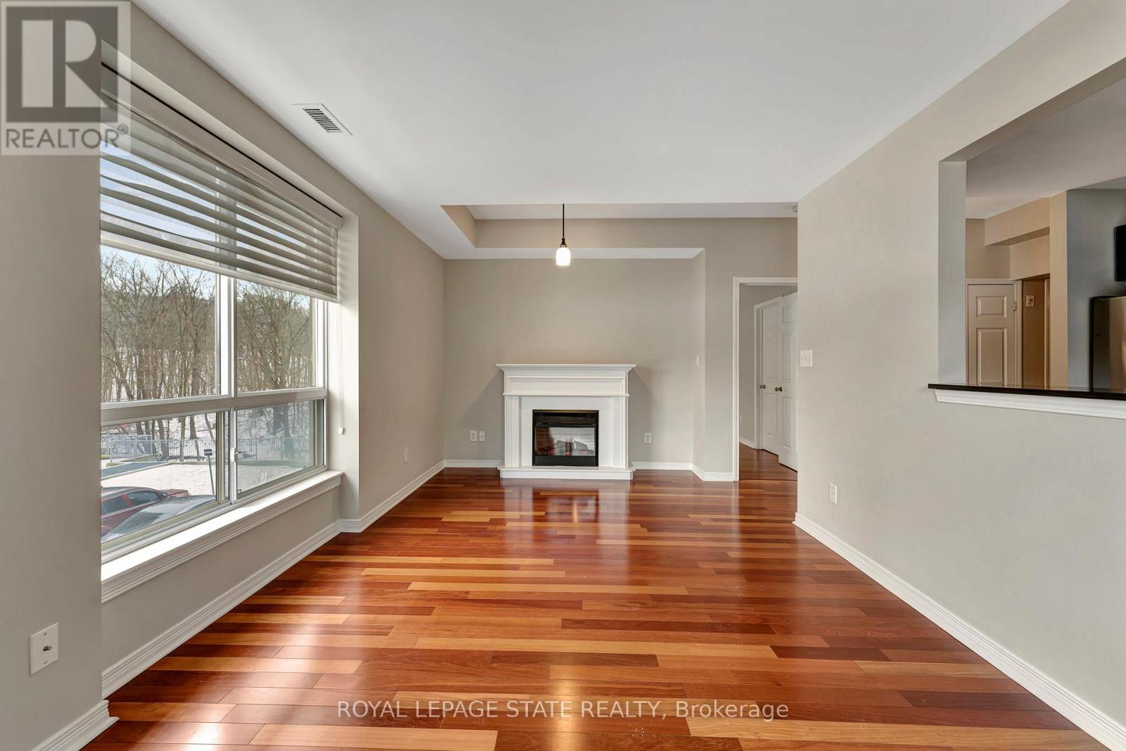 203 - 4000 Creekside Drive, Hamilton, Ontario  L9H 7S9 - Photo 7 - X11932567