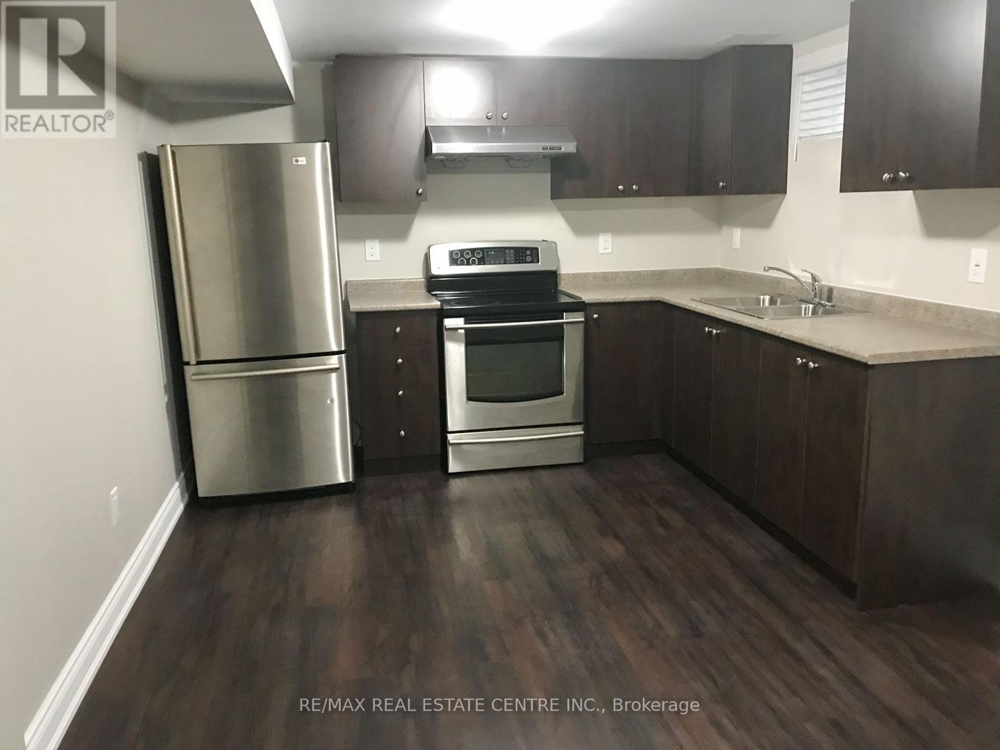 3153 Shadetree Drive, Mississauga, Ontario  L5N 6P3 - Photo 15 - W12294117