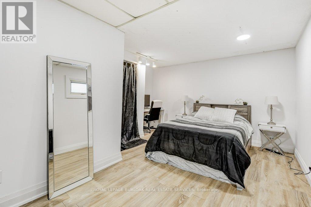 4 Hilda Street, St. Catharines, Ontario  L2S 1Z8 - Photo 18 - X12294137