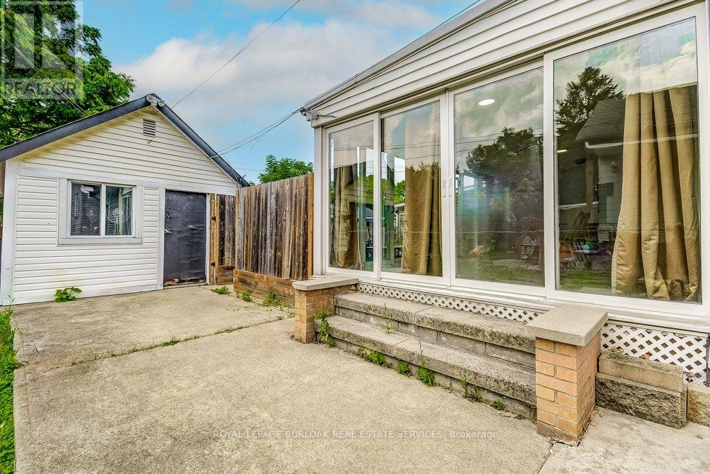 4 Hilda Street, St. Catharines, Ontario  L2S 1Z8 - Photo 23 - X12294137