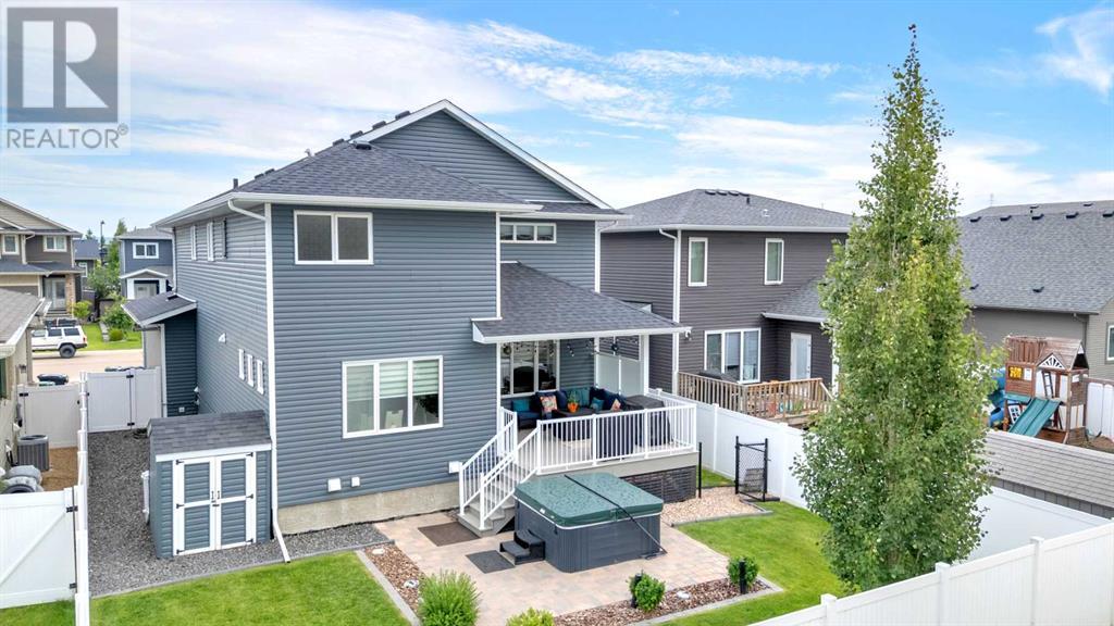 Property at 137 Lazaro Close image 3