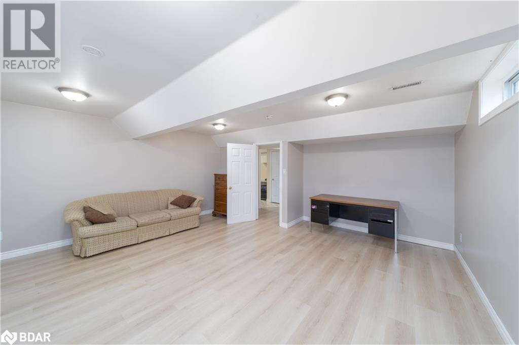 137 Queen Street, New Tecumseth, Ontario  L9R 1K4 - Photo 18 - 40752203