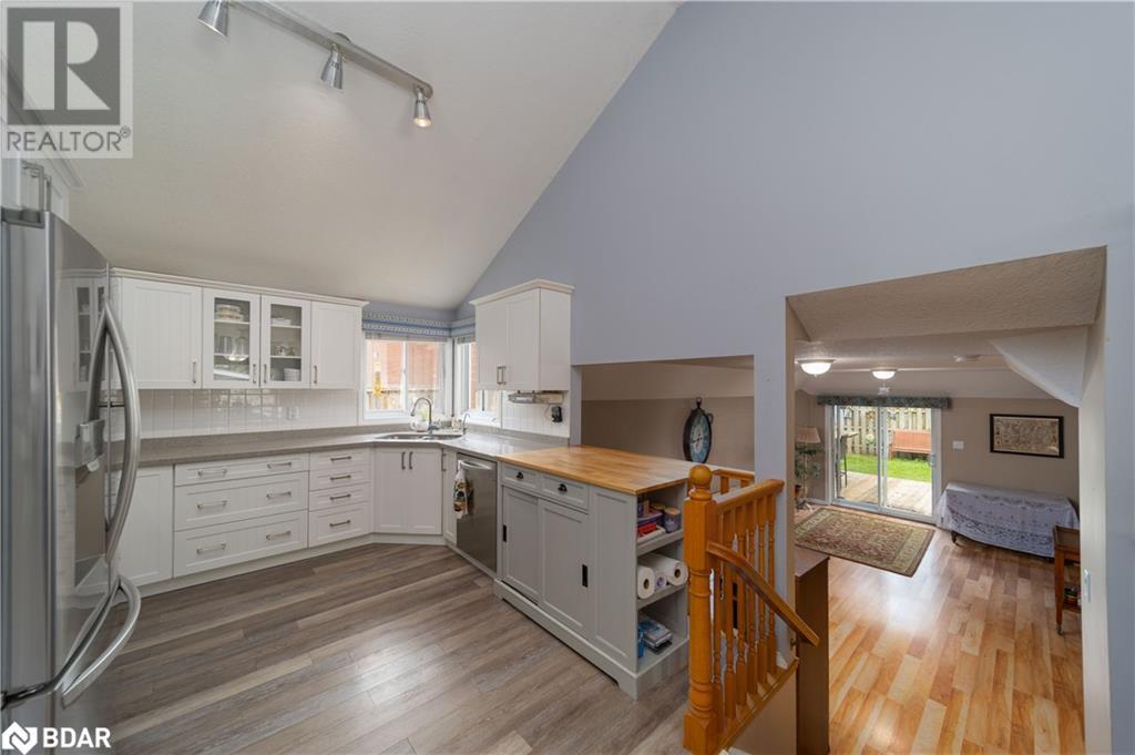 137 Queen Street, New Tecumseth, Ontario  L9R 1K4 - Photo 8 - 40752203