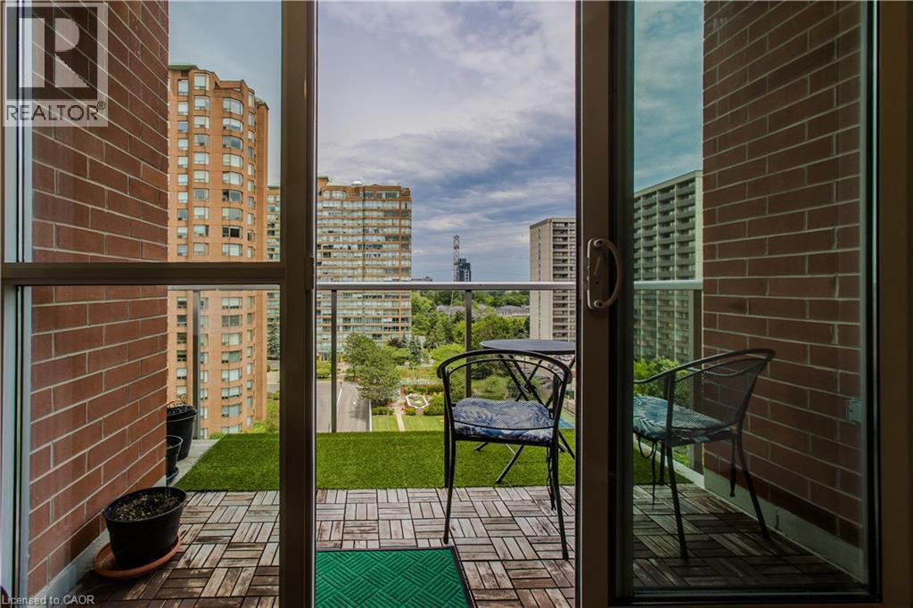 551 Maple Avenue Unit# 814, Burlington, Ontario  L7S 1M7 - Photo 11 - 40752492