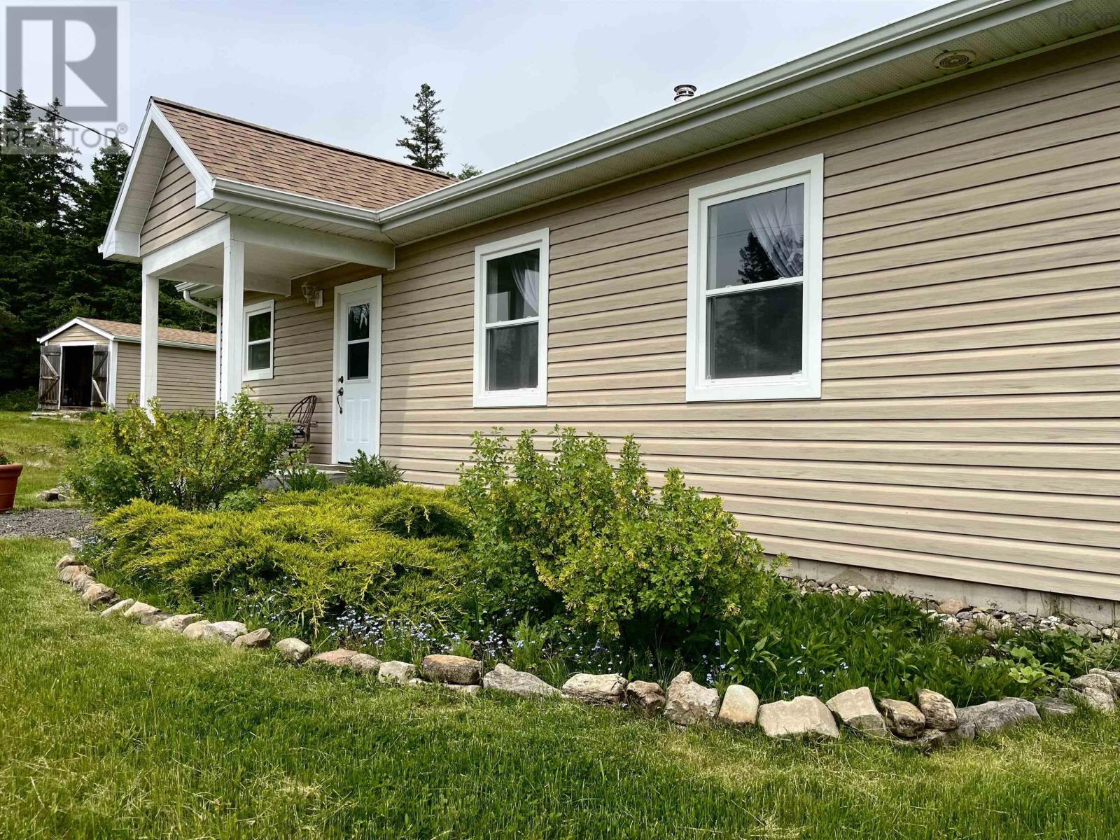1045 North Side Loch Lomond Road, Loch Lomond, Nova Scotia  B2E 1C4 - Photo 4 - 202514274