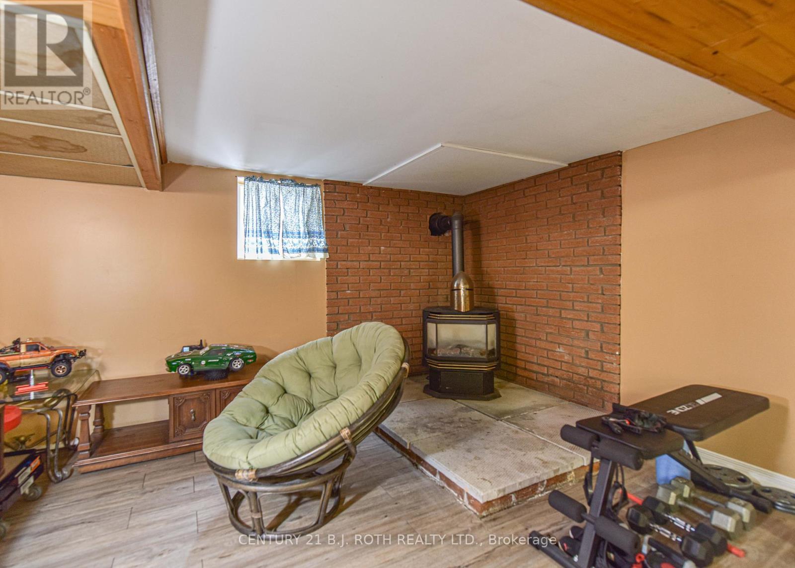 6046 Vasey Road, Tay, Ontario  L0L 1P0 - Photo 32 - S12099568