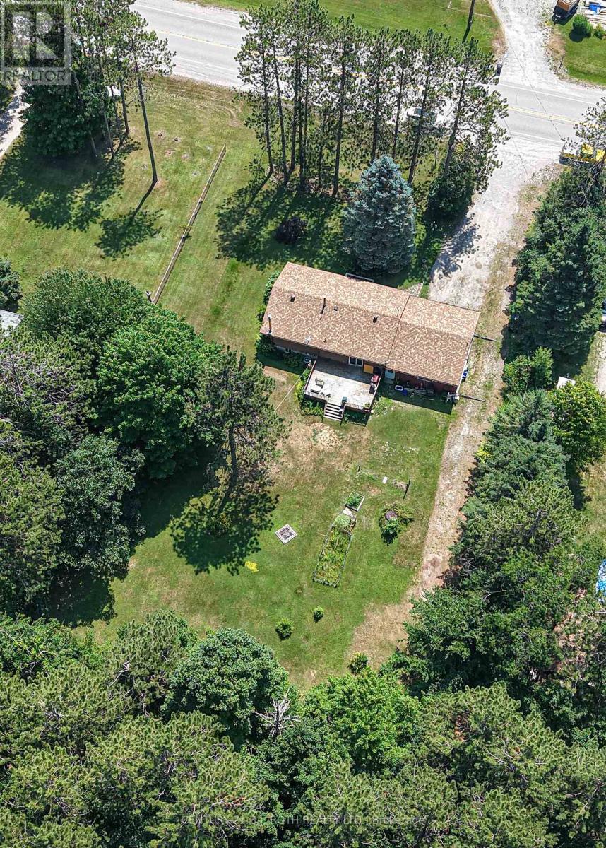 6046 Vasey Road, Tay, Ontario  L0L 1P0 - Photo 49 - S12099568