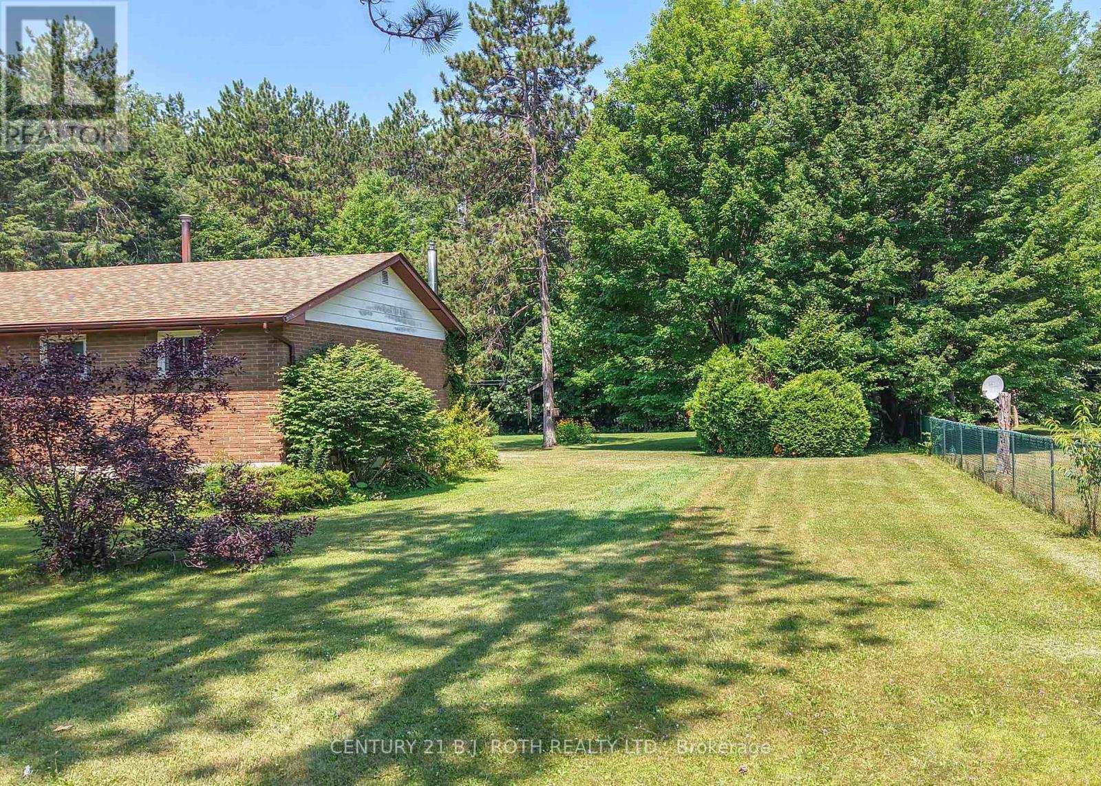 6046 Vasey Road, Tay, Ontario  L0L 1P0 - Photo 6 - S12099568
