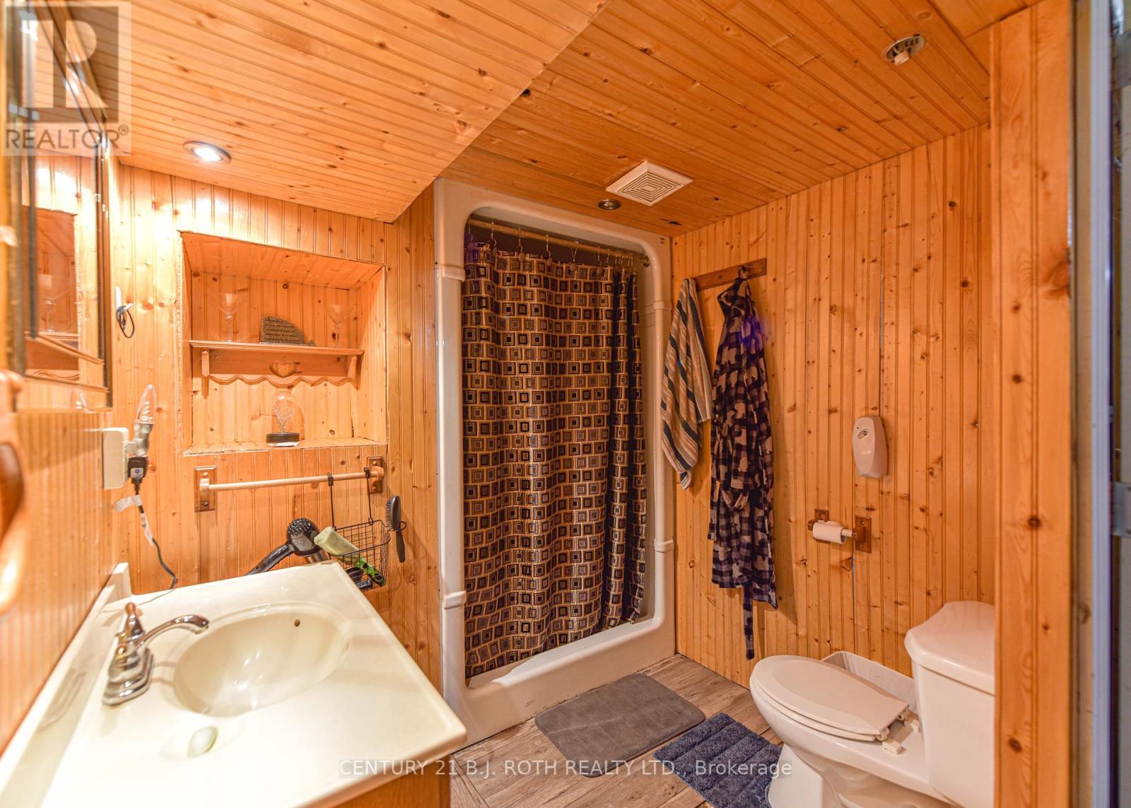 6046 Vasey Road, Tay, Ontario  L0L 1P0 - Photo 31 - S12099568