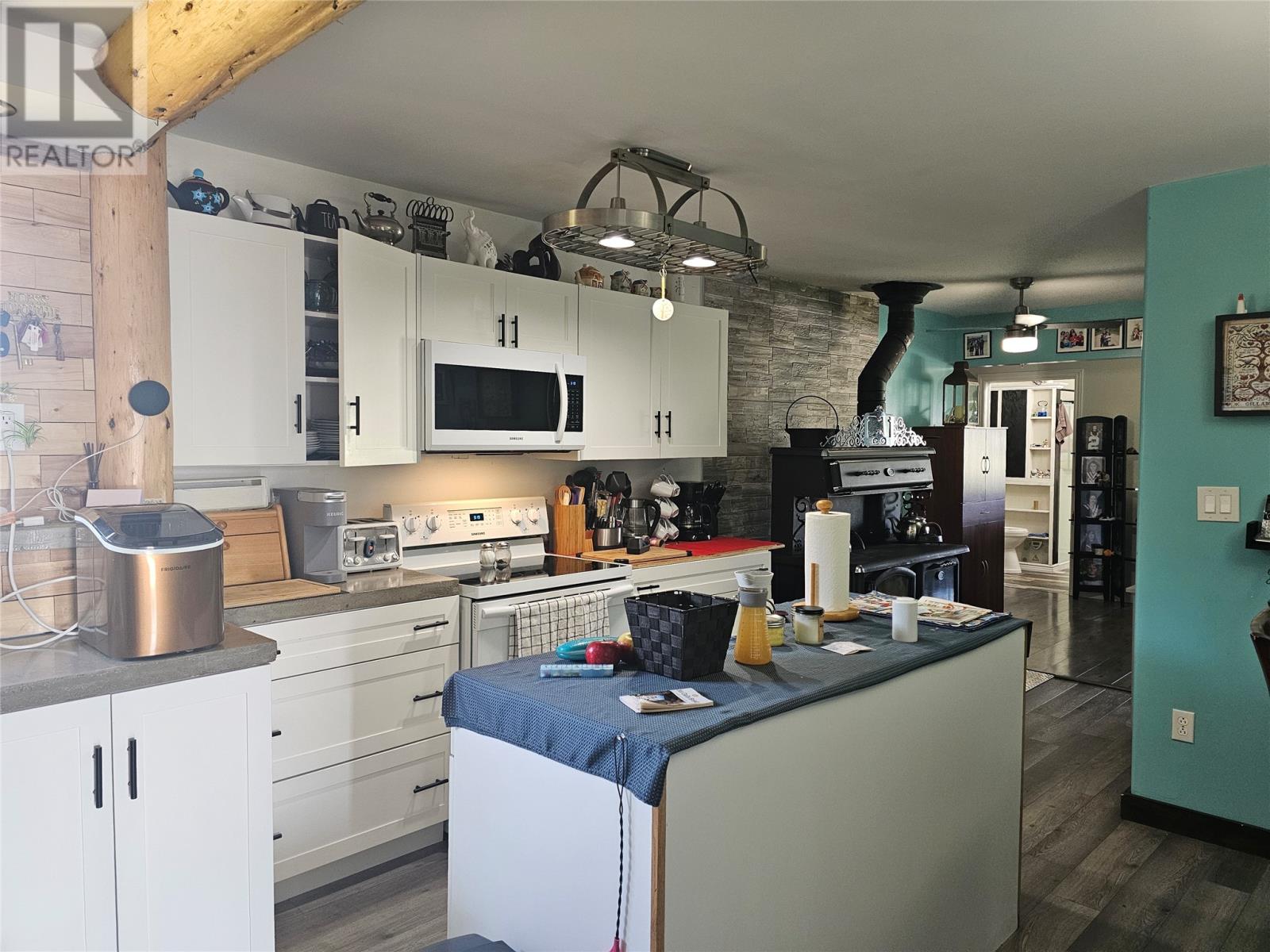 3 Dennis Road, Channel-Port Aux Basques, Newfoundland & Labrador  A0M 1C0 - Photo 3 - 1288034