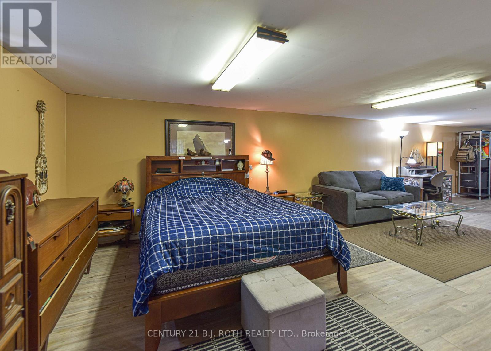 6046 Vasey Road, Tay, Ontario  L0L 1P0 - Photo 35 - S12099568