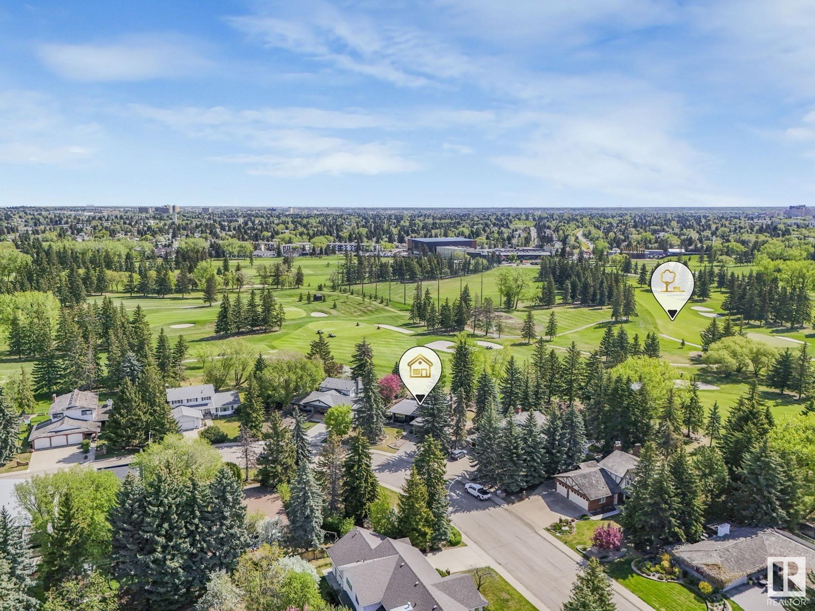 Property at 123 FAIRWAY DR NW image 3
