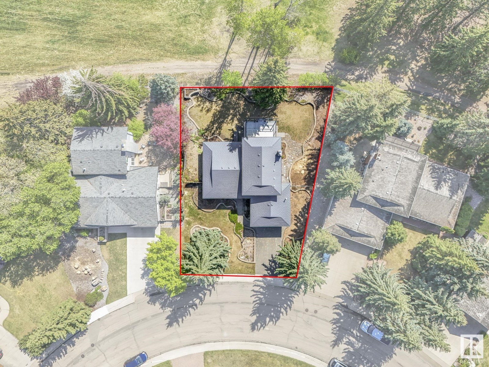 Property at 123 FAIRWAY DR NW image 4