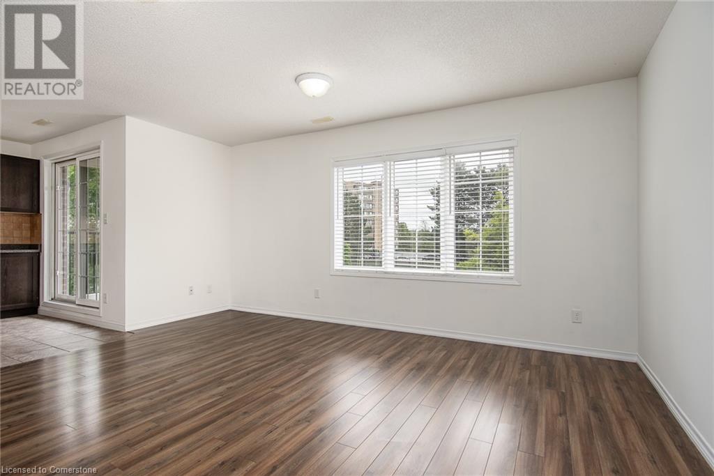 950 Highland Drive W Unit# 32, Kitchener, Ontario  N2N 0A5 - Photo 7 - 40751561