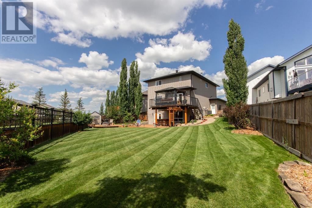 Property at 152 Iverson Close image 3