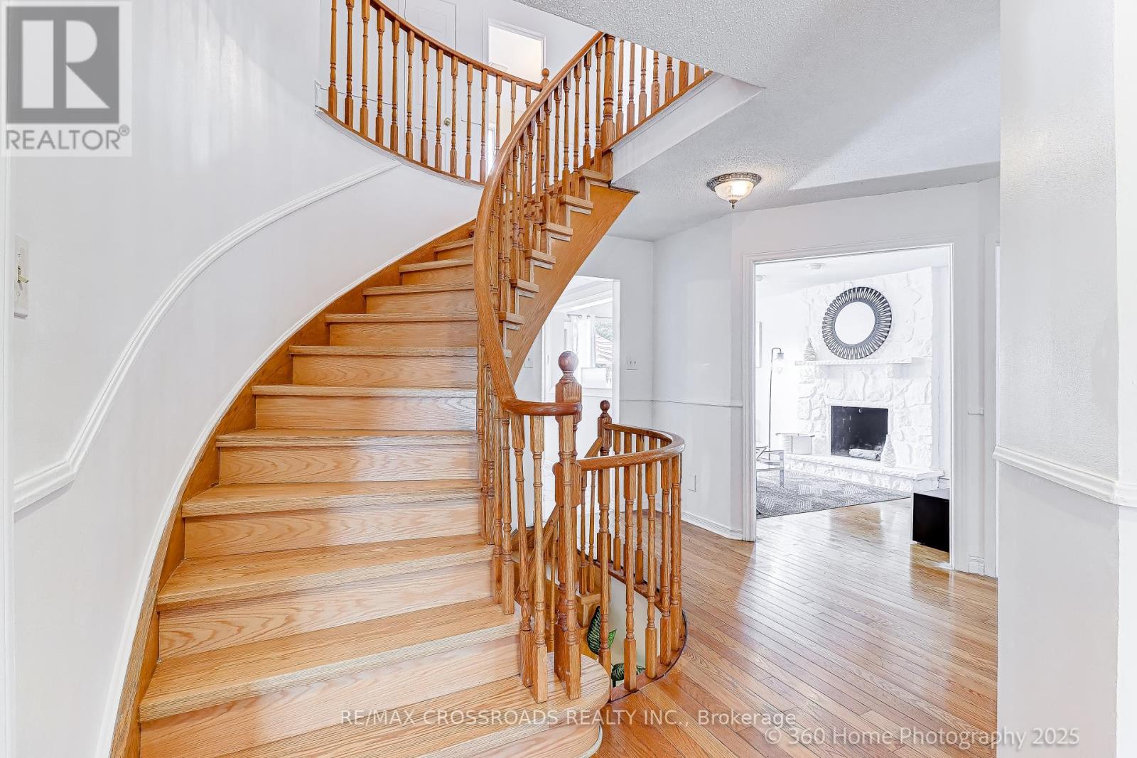 Property at 2081 LYNN HEIGHTS DRIVE image 4