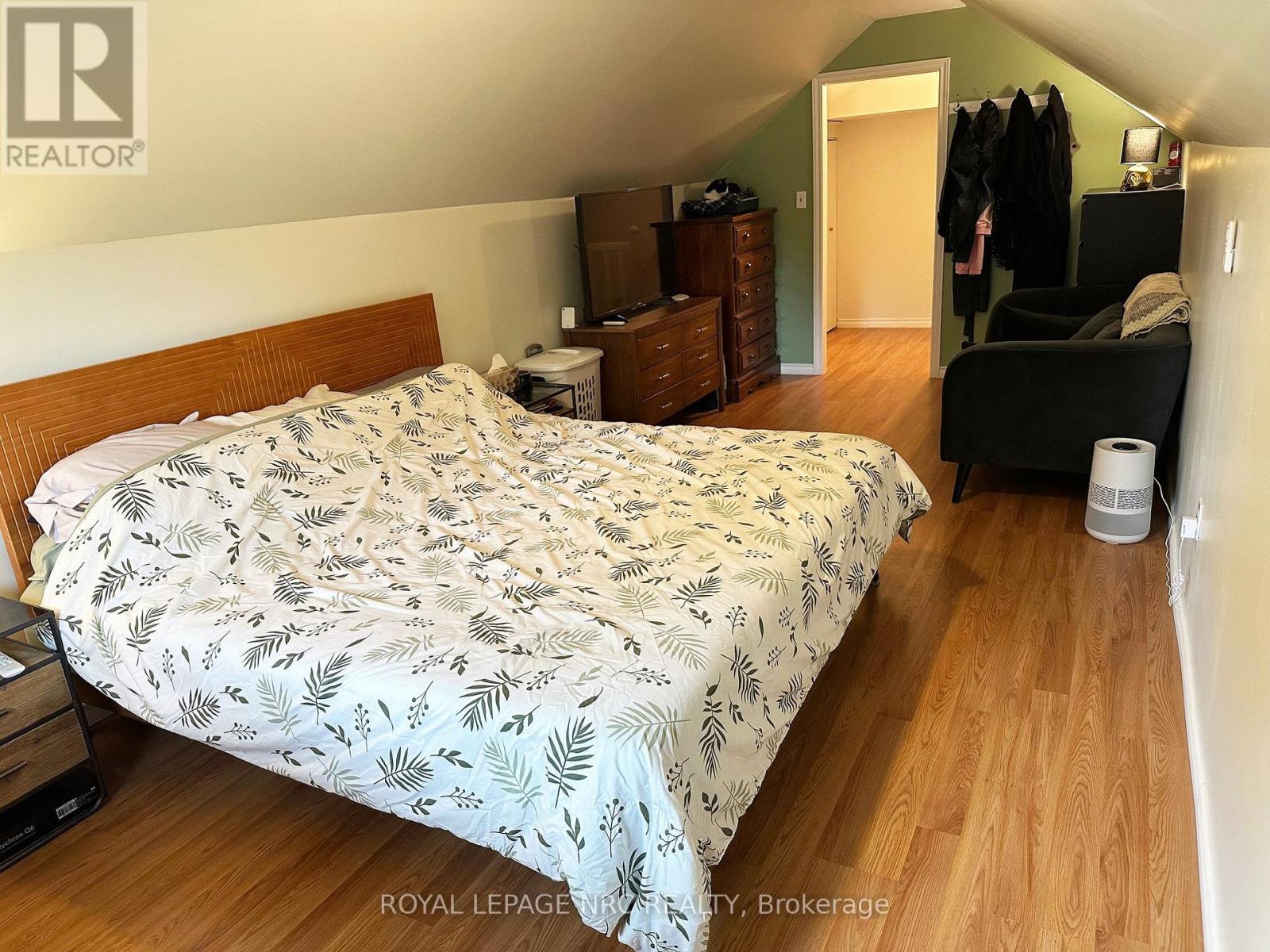 270 Beatrice Street, Welland, Ontario  L3B 2Z7 - Photo 20 - X12266657