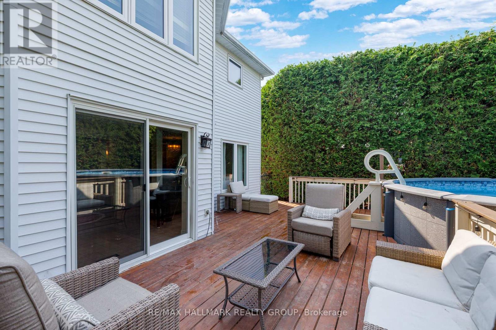 16 Allenby Road, Ottawa, Ontario  K2K 2H2 - Photo 39 - X12294366