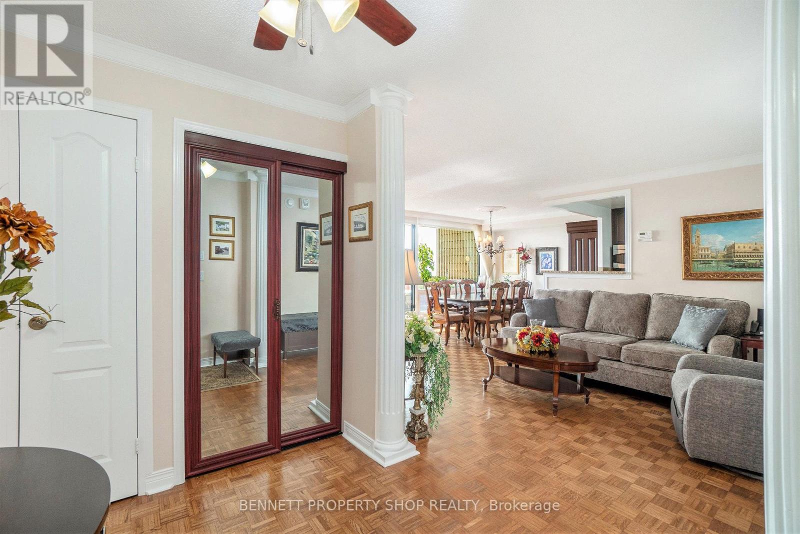 1211 - 265 Poulin Avenue, Ottawa, Ontario  K2B 7Y8 - Photo 2 - X12294373