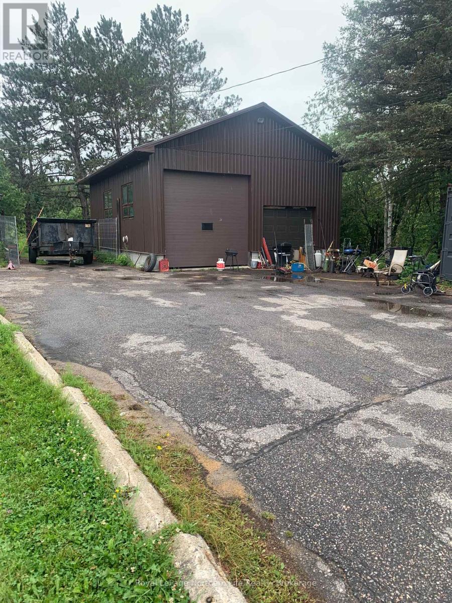 420 Highway 94, East Ferris, Ontario  P0H 1K0 - Photo 2 - X12294300