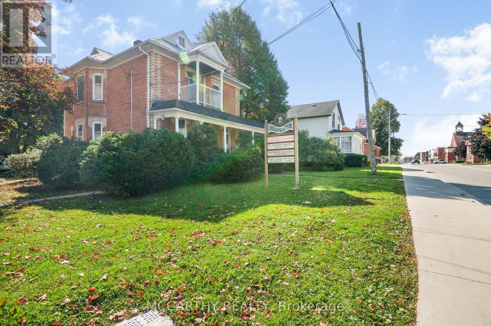 Property at 191 MAIN STREET E image 1