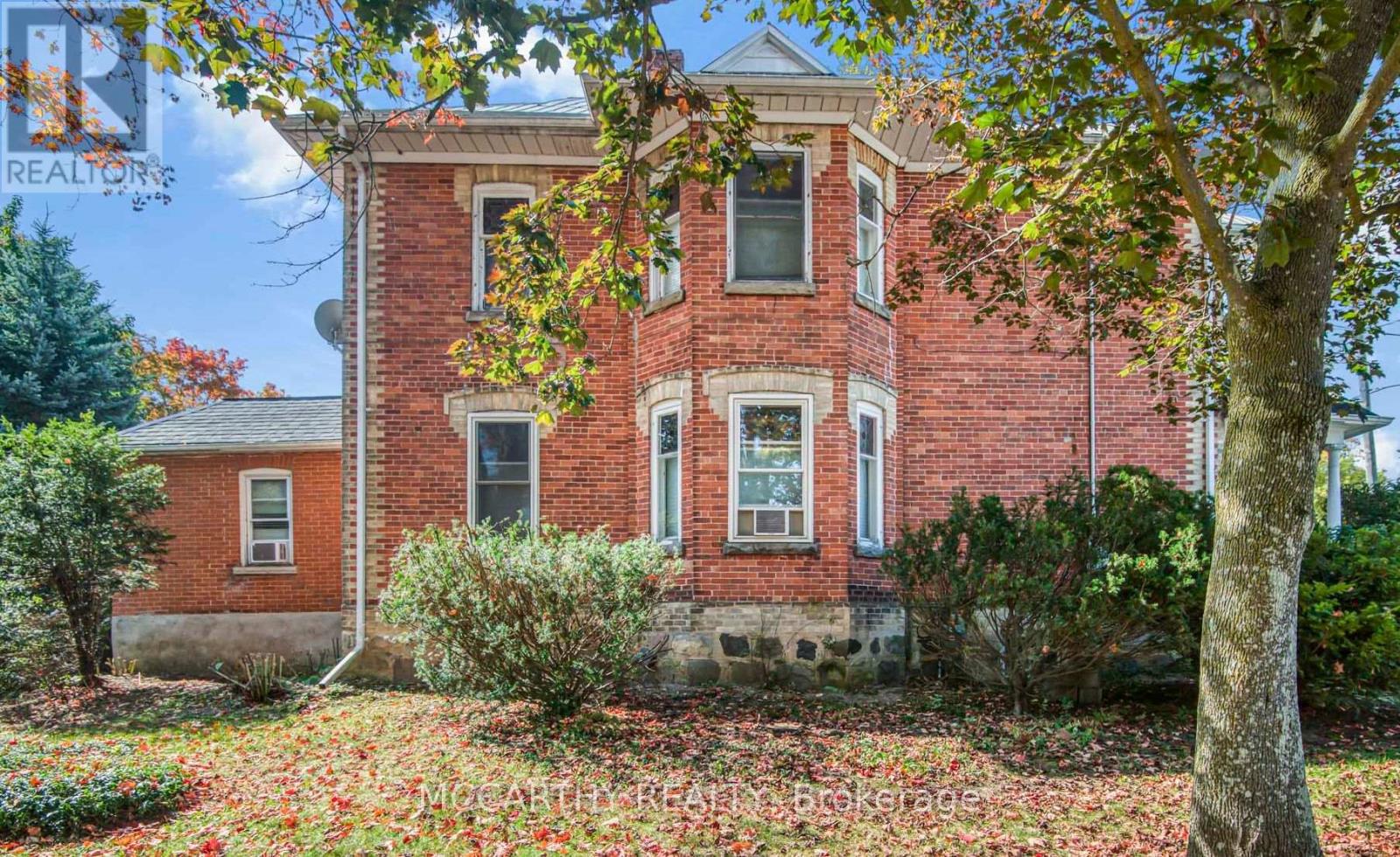 Property at 191 MAIN STREET E image 3