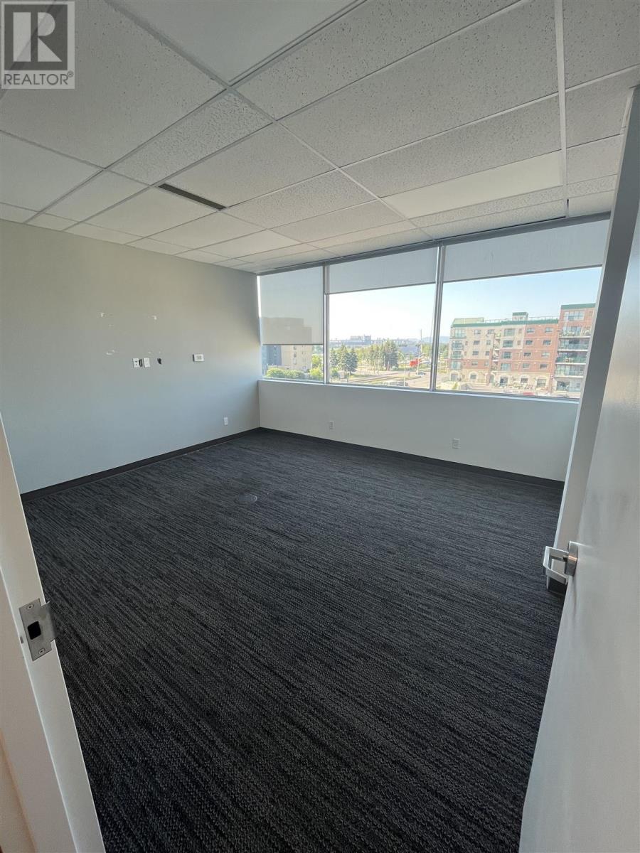 305 180 Park Ave, Thunder Bay, Ontario  P7B 6J4 - Photo 2 - TB252212