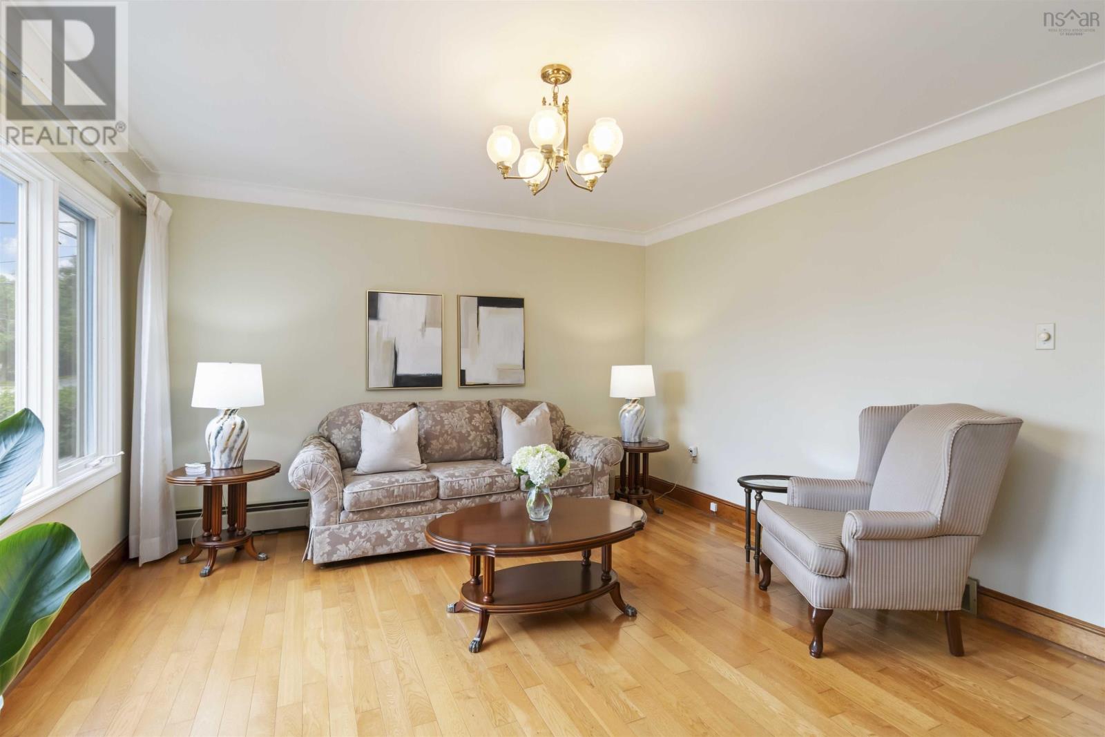 Property at 61 Convoy Avenue image 4