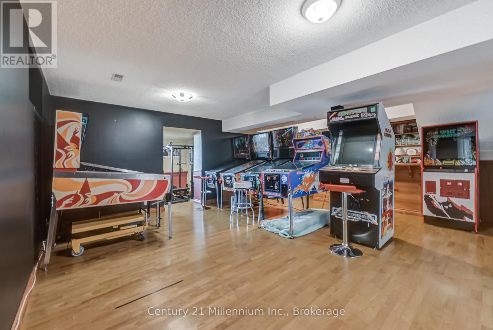 8 Willow Drive, Tiny, Ontario  L0L 1P1 - Photo 31 - S12294405