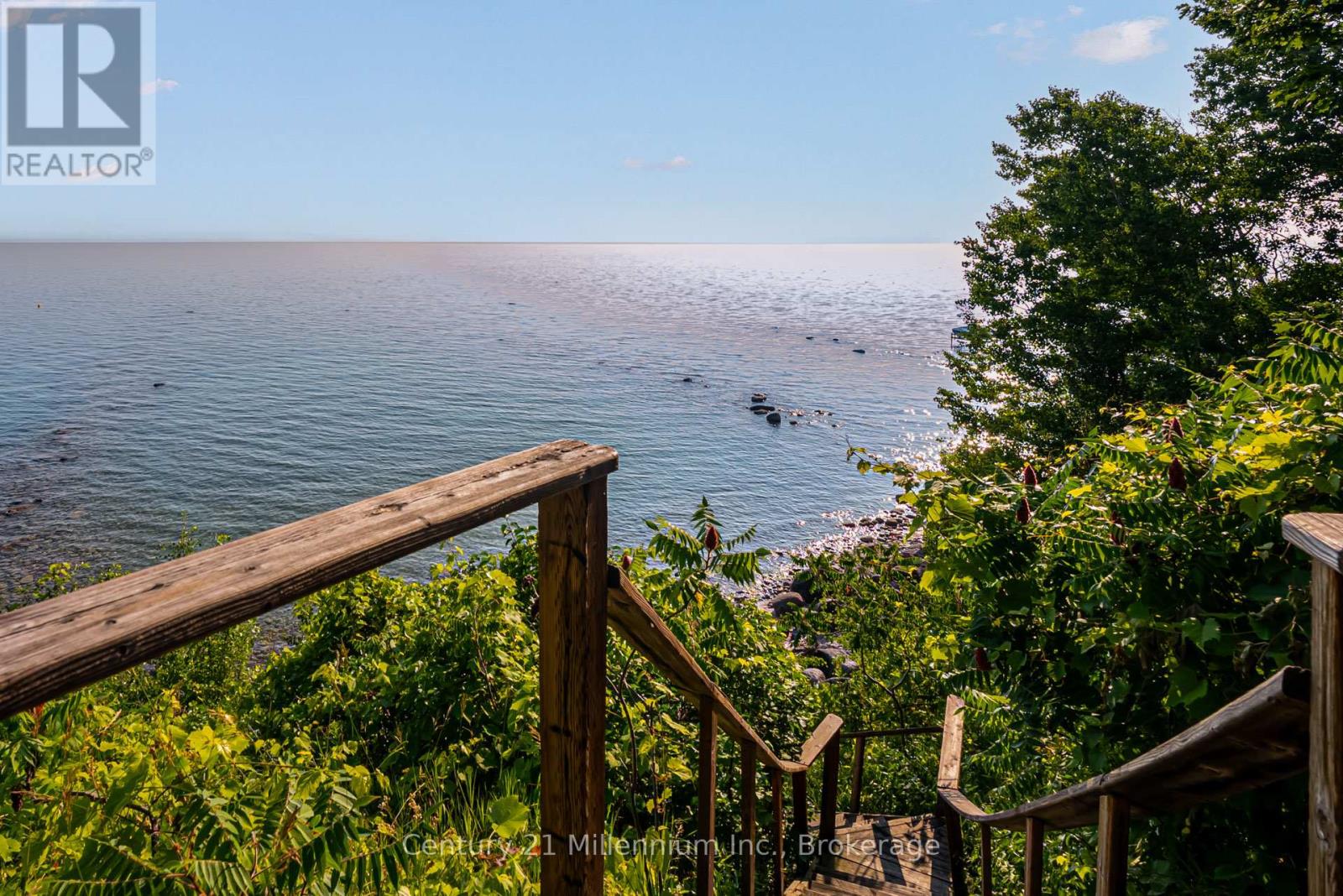 8 Willow Drive, Tiny, Ontario  L0L 1P1 - Photo 43 - S12294405