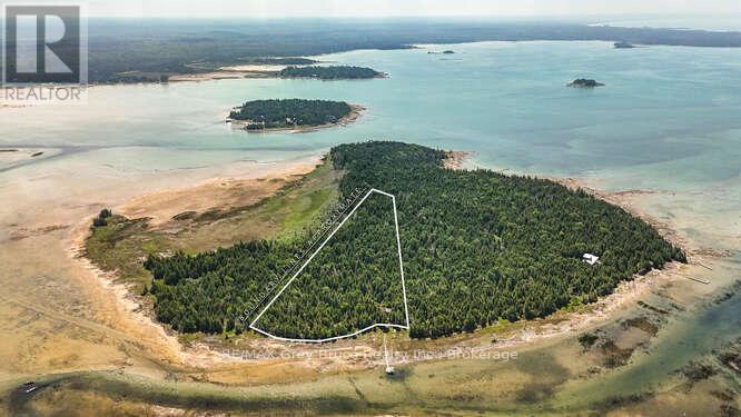 74 Smokehouse Island, South Bruce Peninsula, Ontario  N0H 2T0 - Photo 3 - X12281267