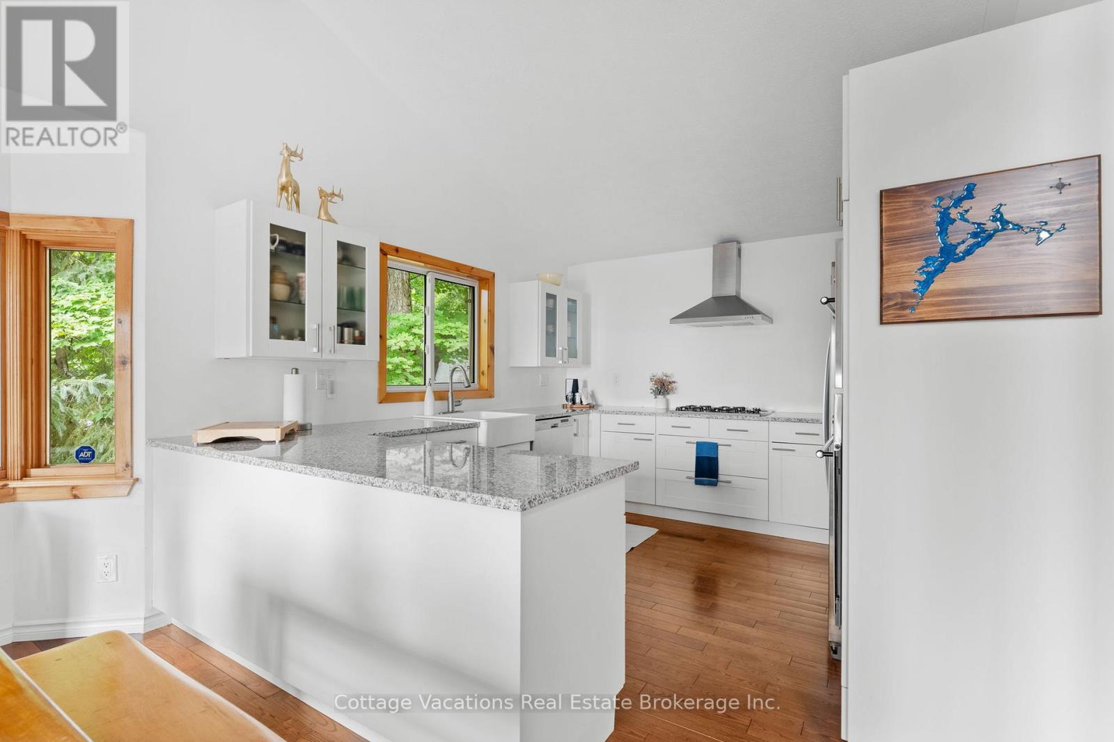 1292 Port Cunnington Road, Lake Of Bays (Franklin), Ontario  P0A 1H0 - Photo 11 - X12293745