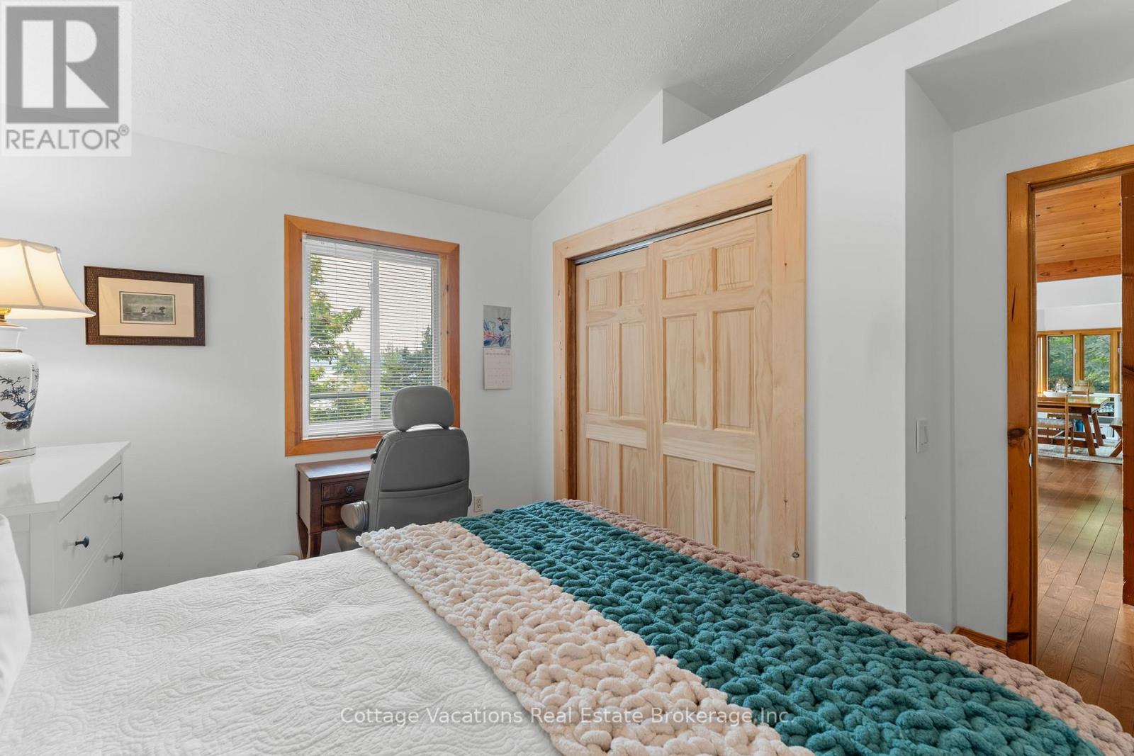 1292 Port Cunnington Road, Lake Of Bays (Franklin), Ontario  P0A 1H0 - Photo 15 - X12293745