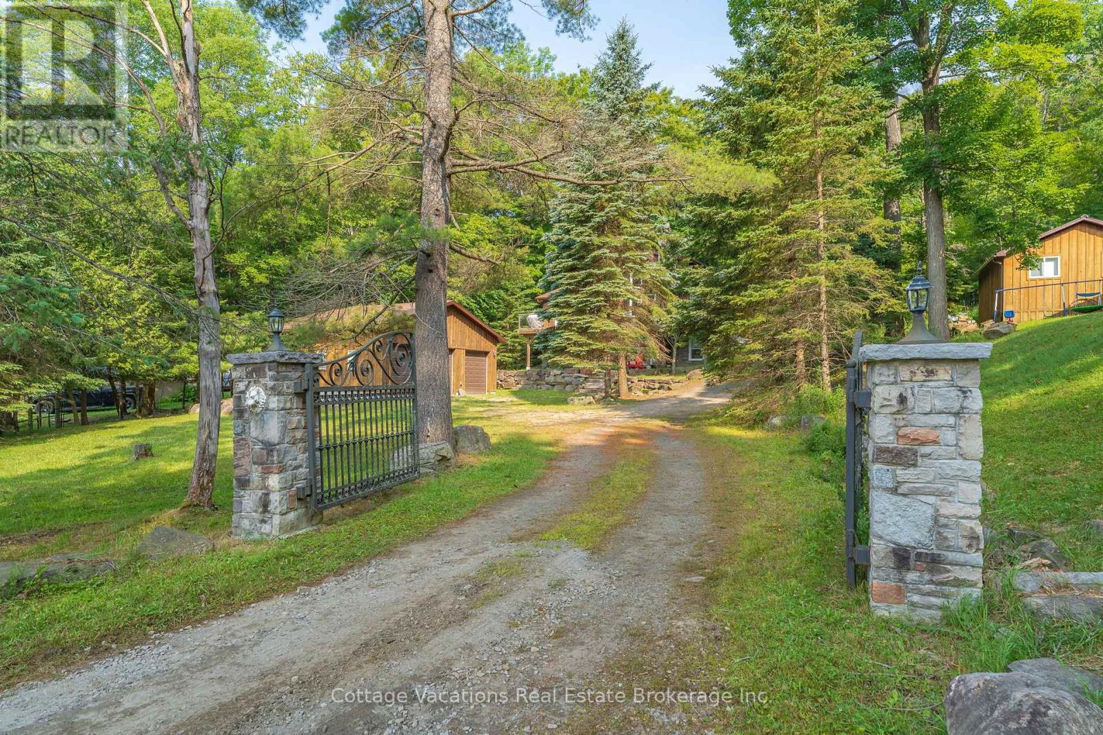 1292 Port Cunnington Road, Lake Of Bays (Franklin), Ontario  P0A 1H0 - Photo 45 - X12293745