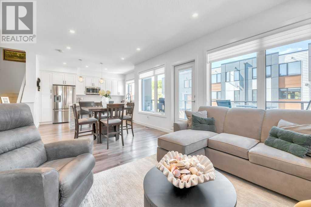 Property at 87 Na'a Heights SW image 5