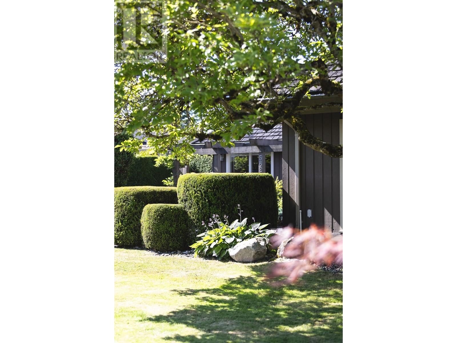 5820 Sandpiper Court, Richmond, British Columbia  V7E 3P7 - Photo 21 - R3028440