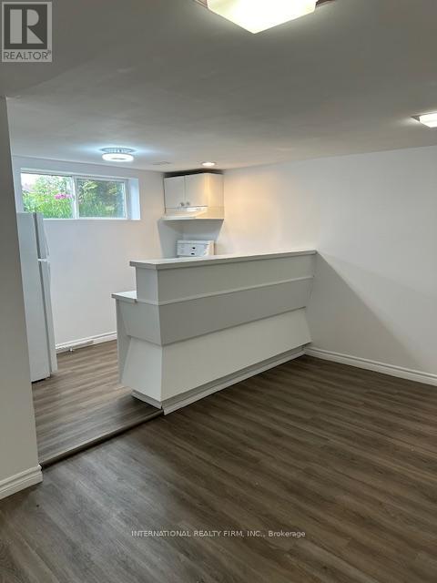 Bsmt - 92 Combe Avenue, Toronto, Ontario  M3H 4J7 - Photo 8 - C12294288