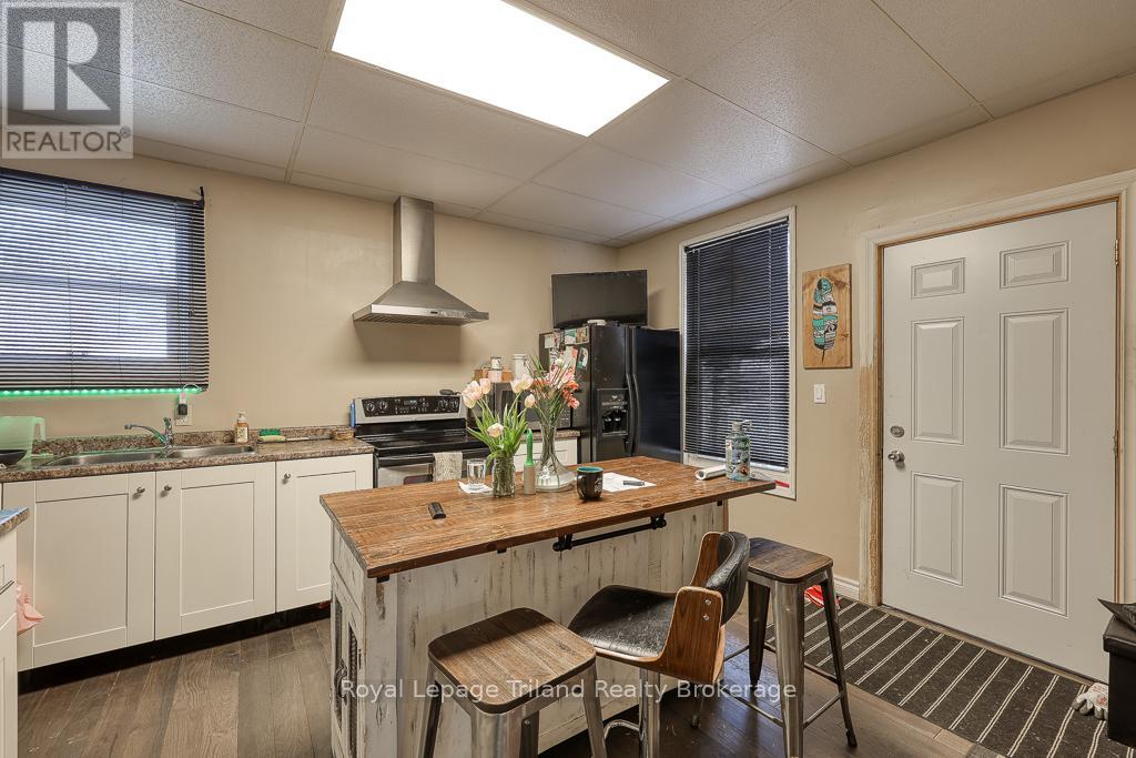 75 & 77 Reeve Street, Woodstock, Ontario  N4S 3G7 - Photo 30 - X12294467