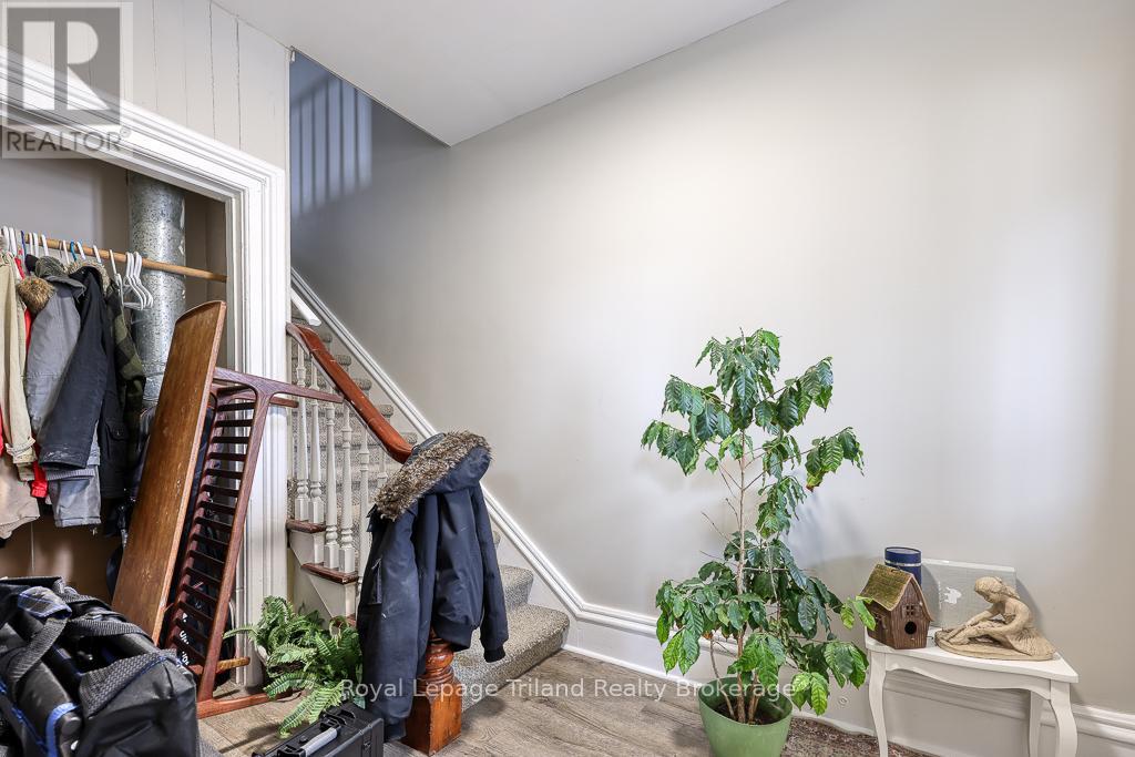 75 & 77 Reeve Street, Woodstock, Ontario  N4S 3G7 - Photo 7 - X12294467