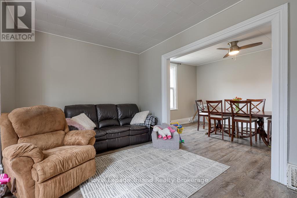 75 & 77 Reeve Street, Woodstock, Ontario  N4S 3G7 - Photo 9 - X12294467